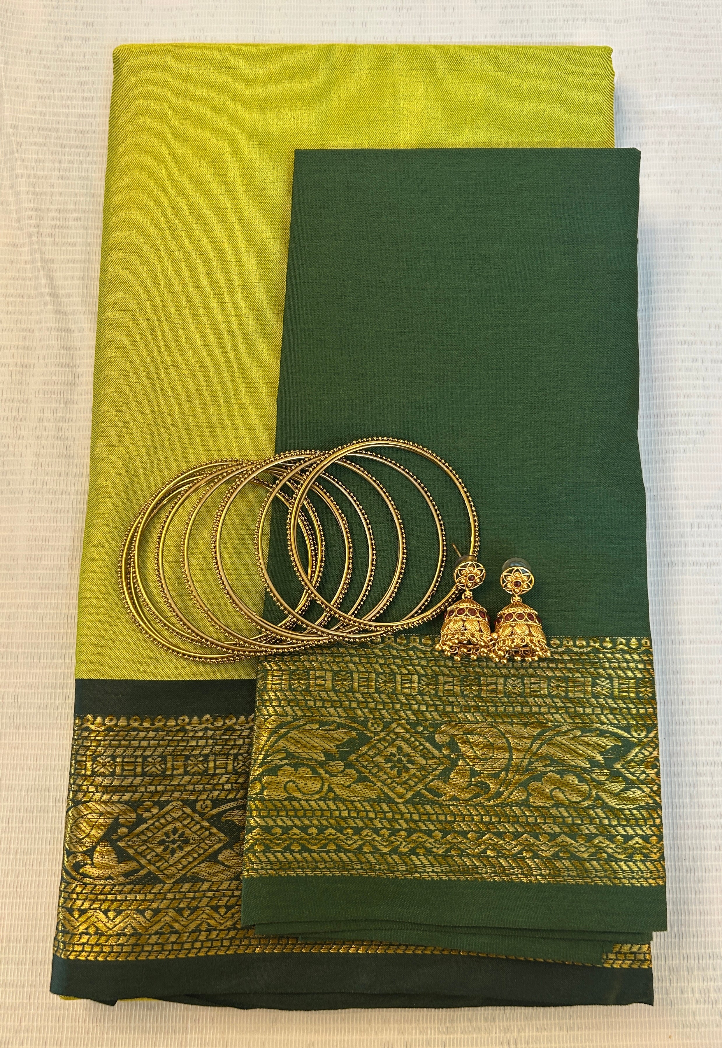 PLAIN SOFT SILK SAREE