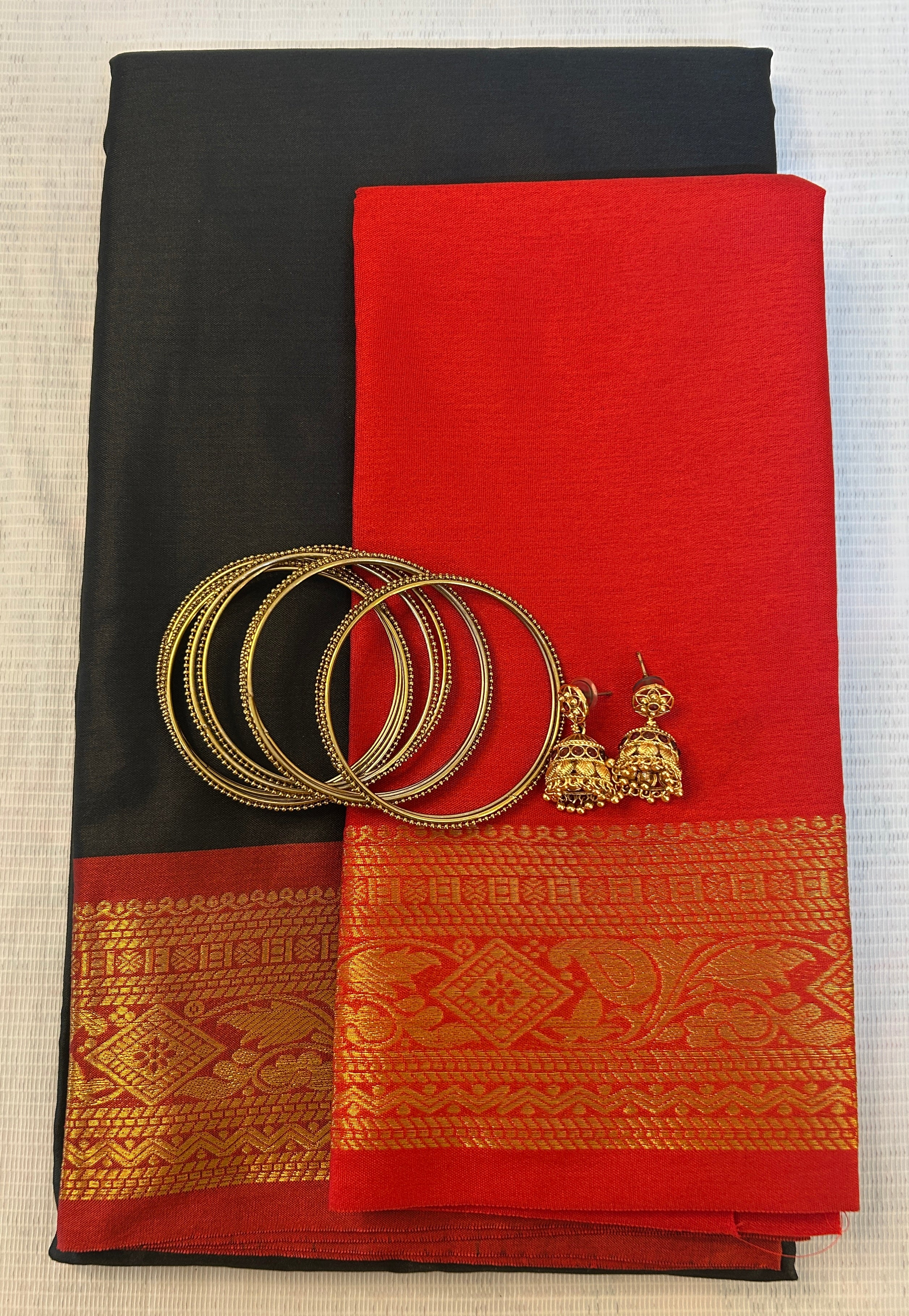 PLAIN SOFT SILK SAREE