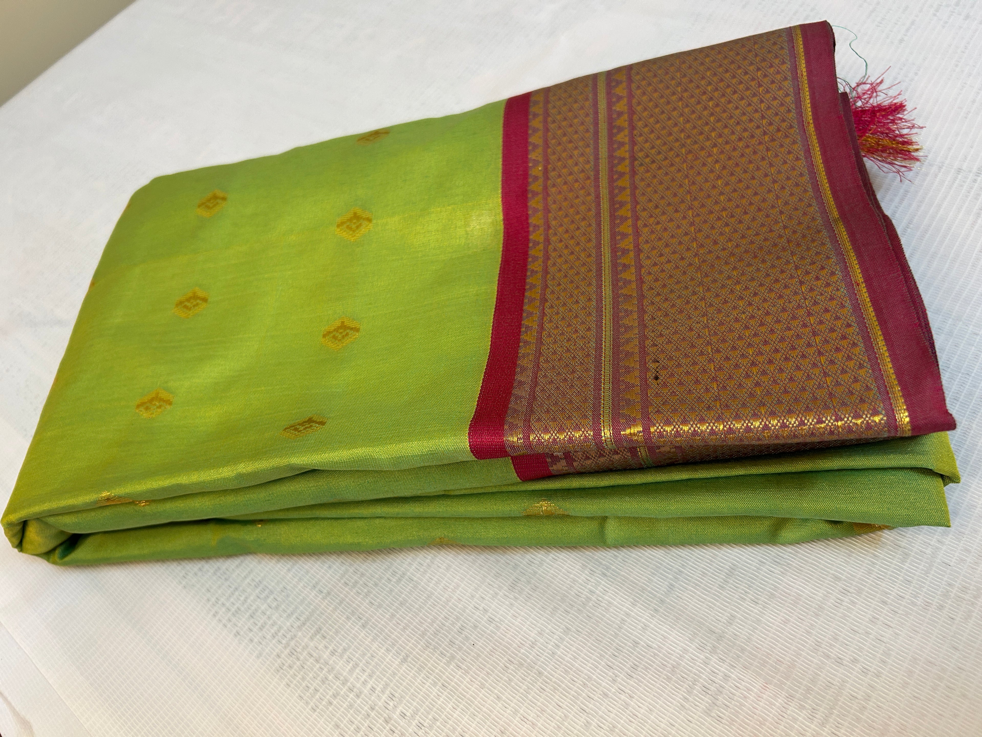 SOFT SILK WITH CONTRAST BORDER