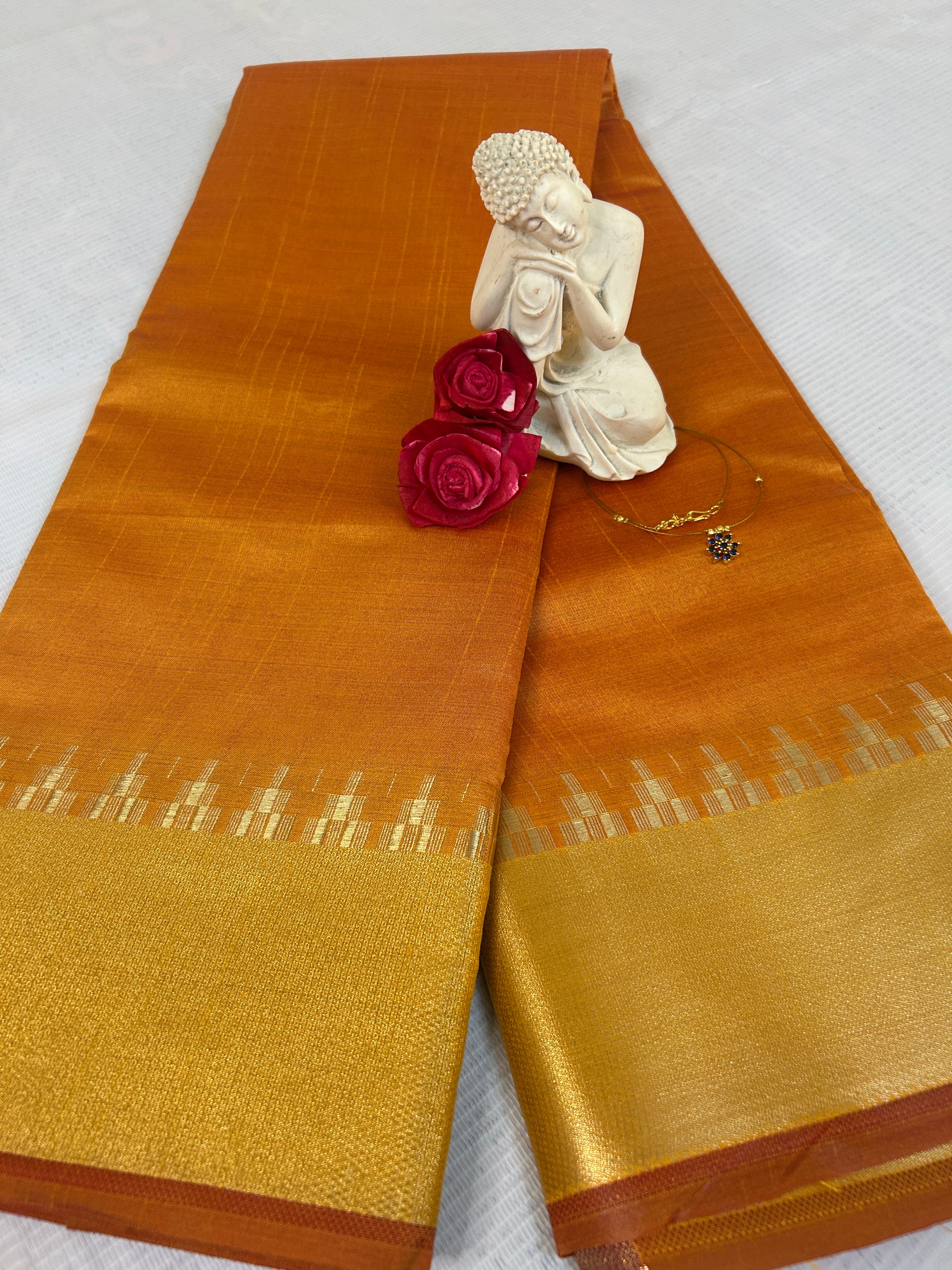 PLAIN SILK SAREE WITH GOPURAM BORDER